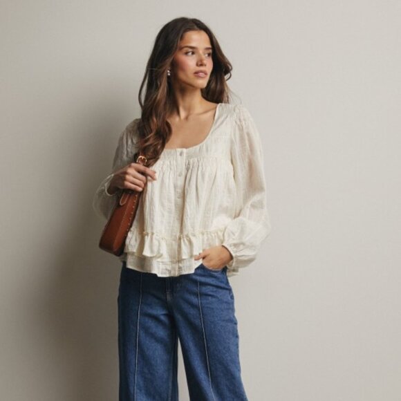 Ruffle Hem Peasant Blouse in Ecru - Picture 6 of 9